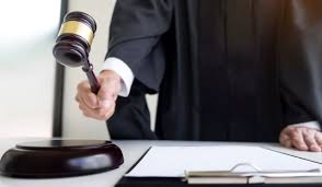 Condenan a padre e hijo por violar y embarazar a una adolescente de 12 años en La Vega