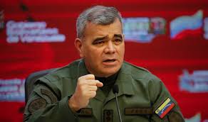 Delcy Rodríguez destituye al ministro de defensa,Vladimir Padrino, un aliado militar del chavismo