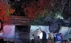 Las autoridades reportan tres muertos y 25 heridos en accidentes en la Semana Santa