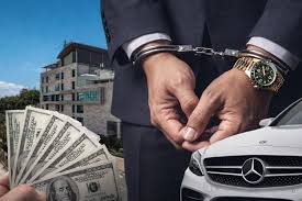 Un fiscal acusado de soborno habría pedido un Rolex, un Mercedes y 200 mil dólares