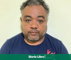 Termina en condena caso hijo contrató a sicario para asesinar a padre y madrastra